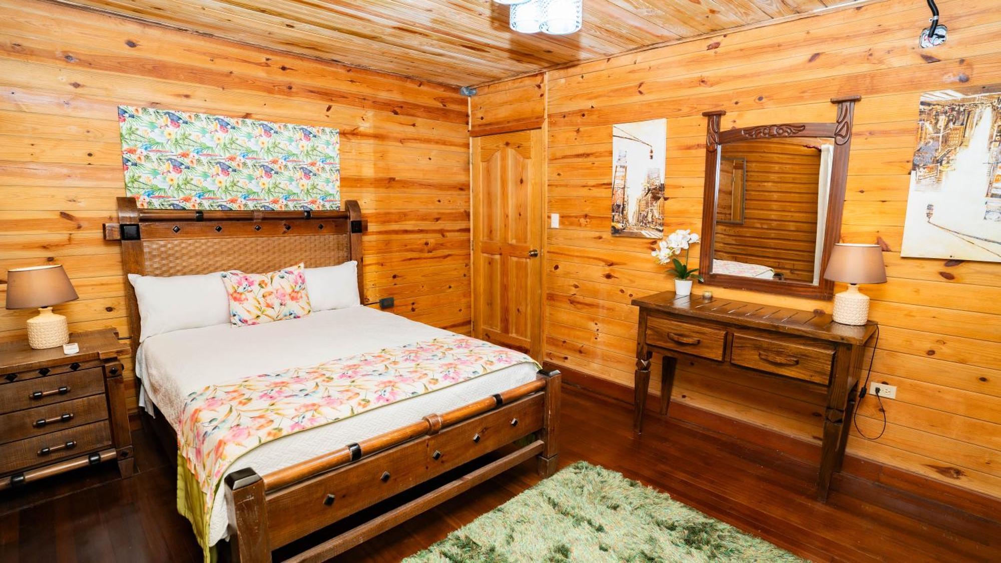 Guacamayos Hotel Bonao Екстериор снимка