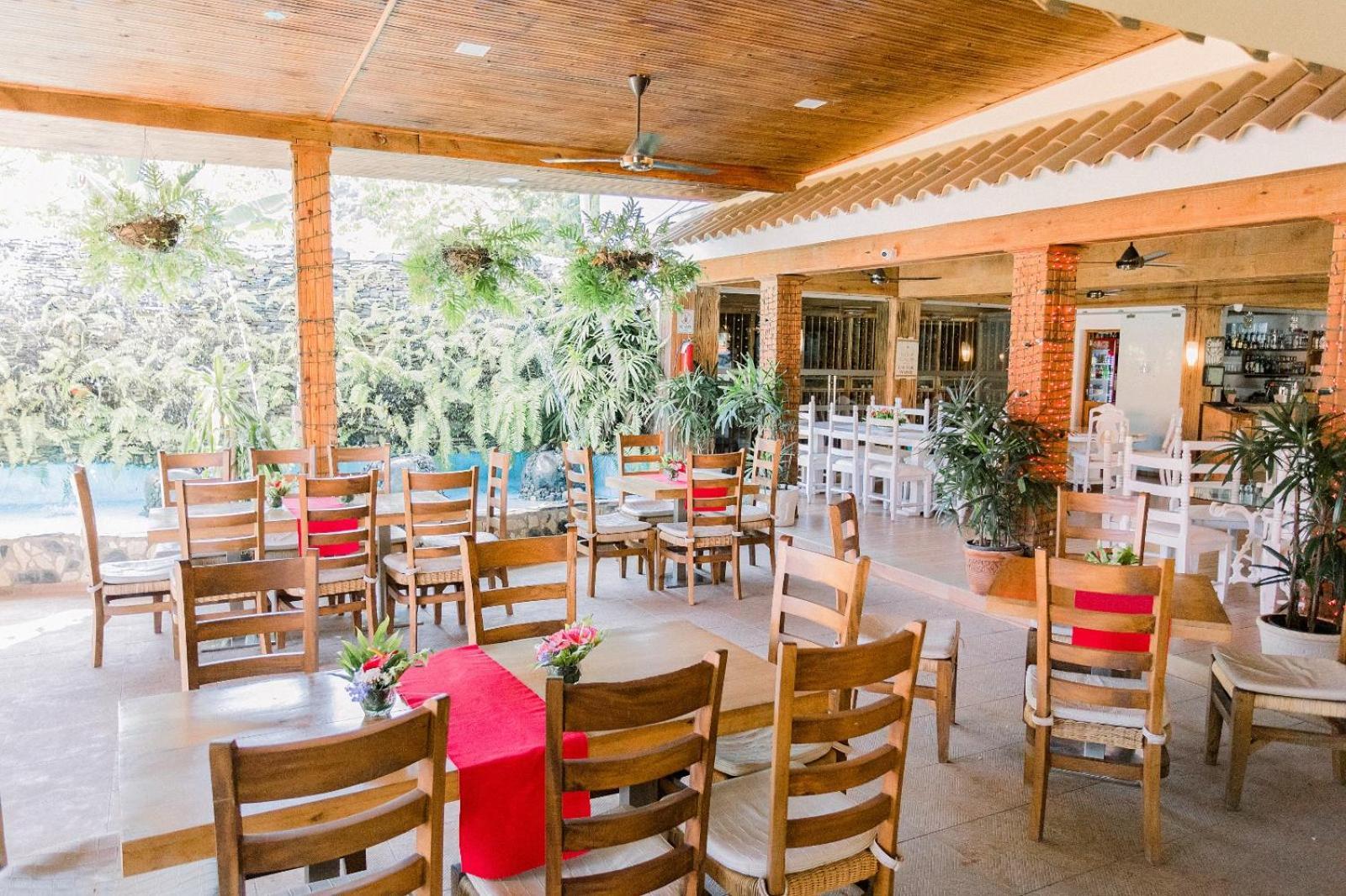 Guacamayos Hotel Bonao Екстериор снимка